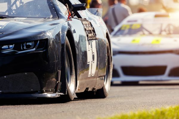 How NASCAR races work